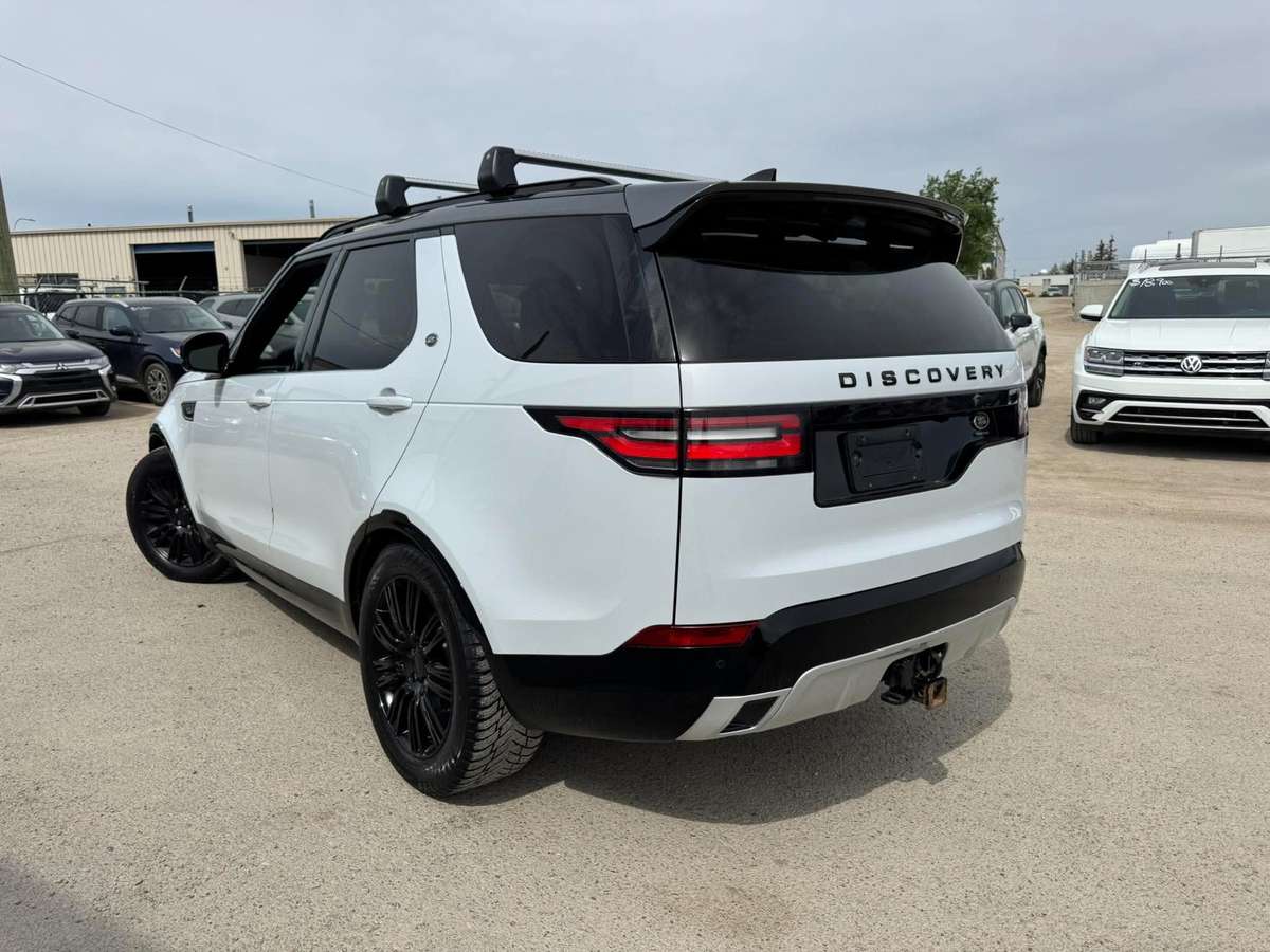 2017 Land Rover Discovery HSE Luxury Td6 thumb 8