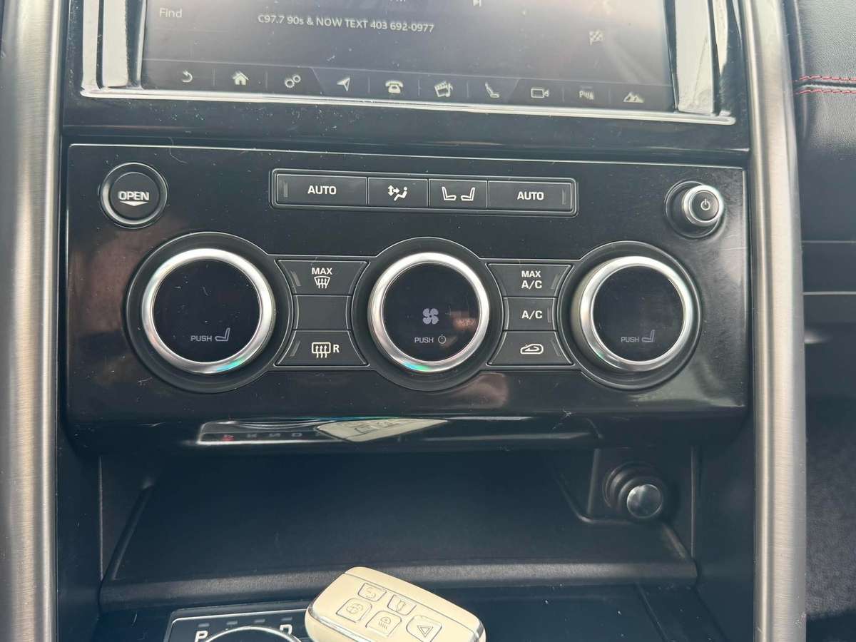 2017 Land Rover Discovery HSE Luxury Td6 thumb 16