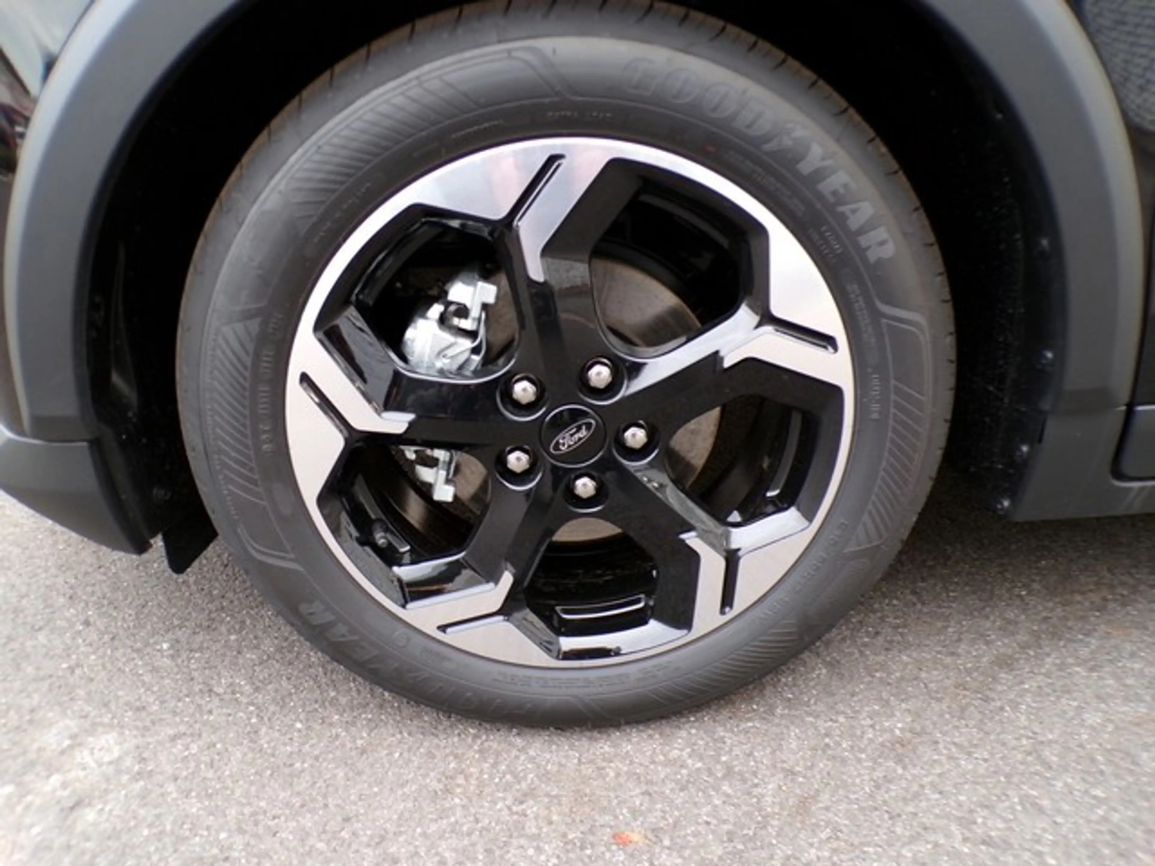 Ford Tourneo Courier Active Automatik / FGS 5 Jahre / Winterpaket — photo 8