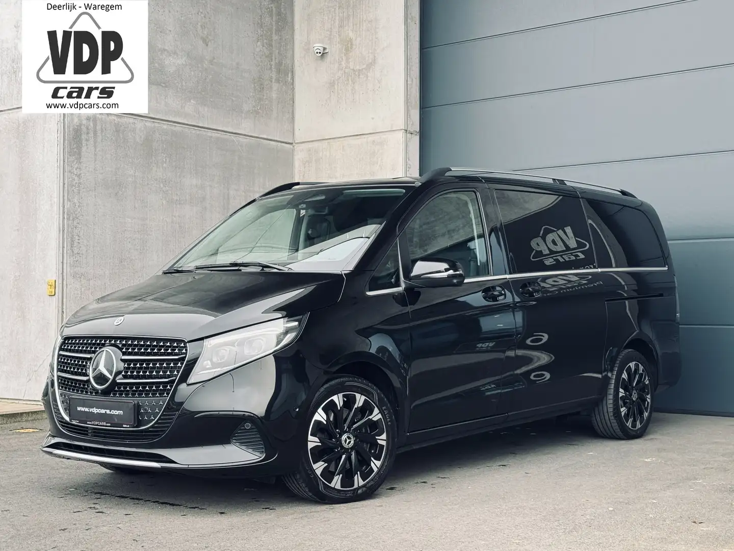 Mercedes-Benz V 300 d AVANTGARDE PLUS 360 BURMESTER DISTRONIC LEDER Noir - 1