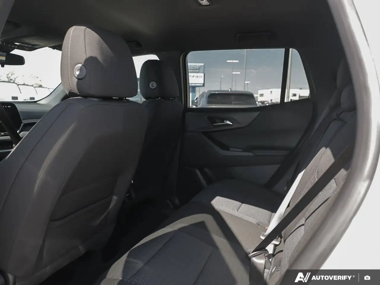 Chevrolet Equinox снимка Chevrolet Equinox