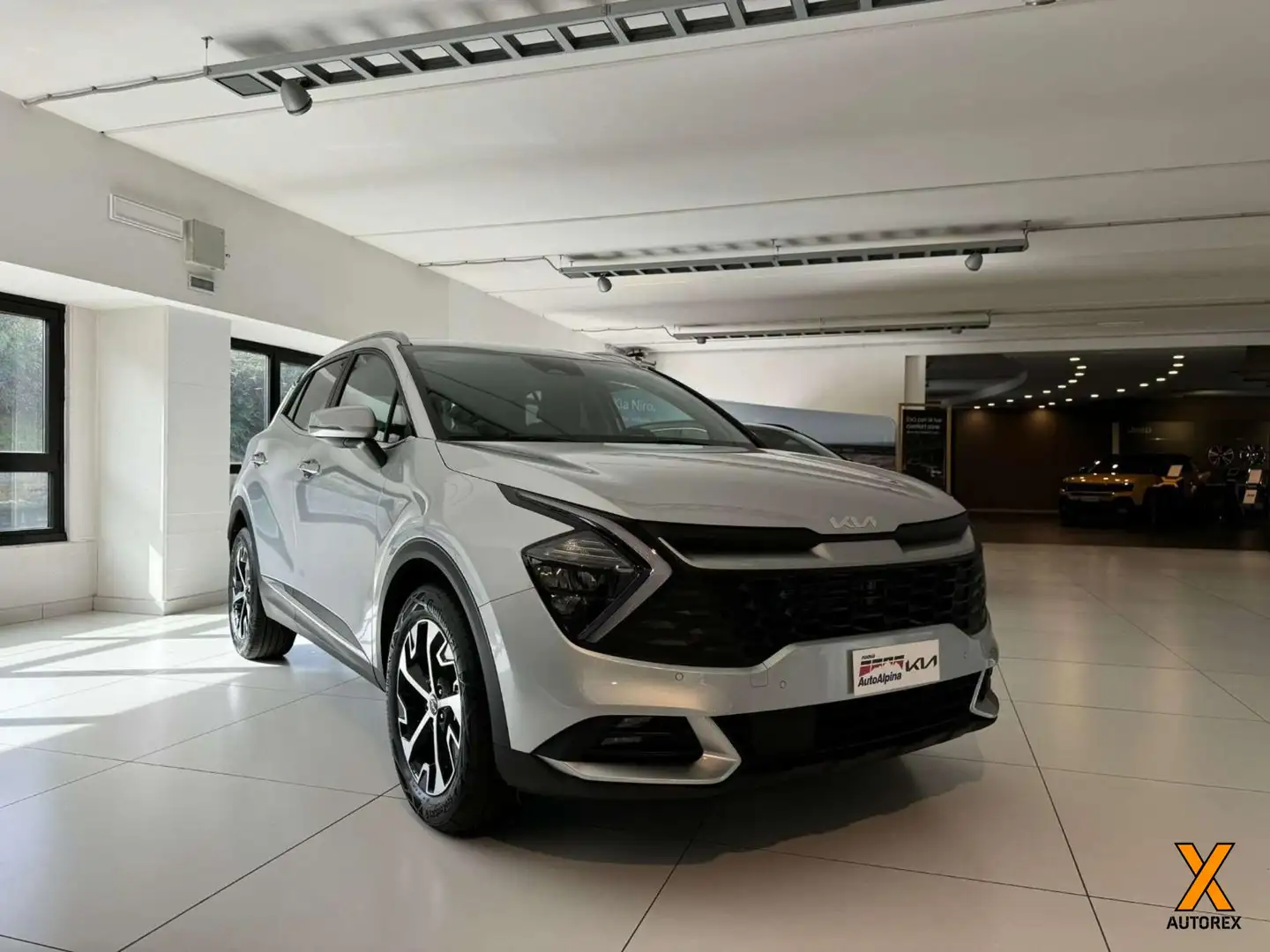 Kia Sportage 1.6 TGDi MHEV Grigio - 1