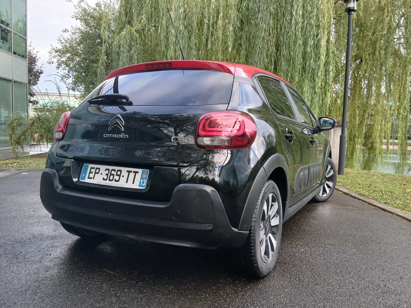 Citroen C3 PureTech Feel 110ch S&S Noir - 2