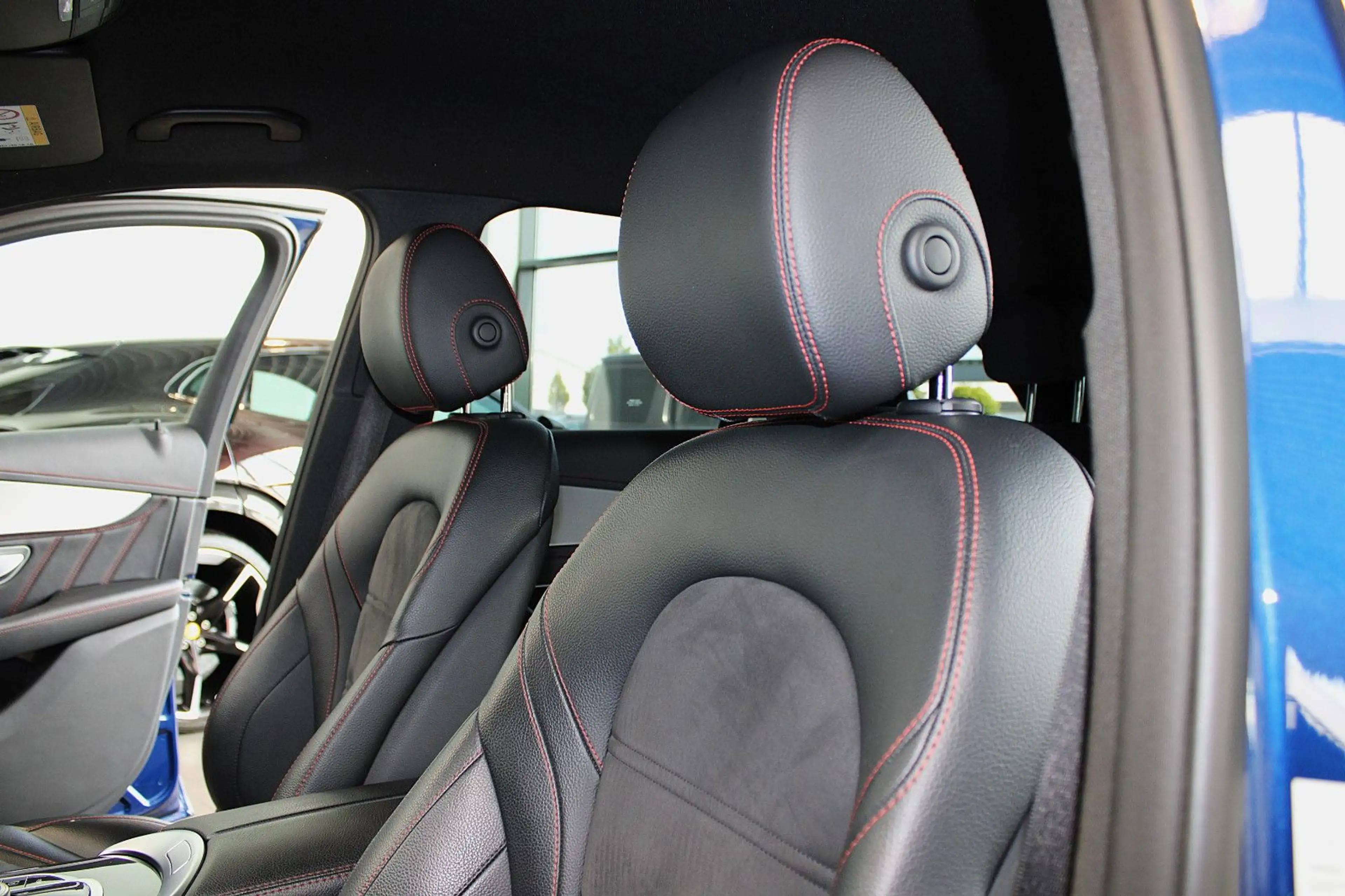 Mercedes-Benz GLC 43 AMG 4MATIC AHK/FAHR-ASS+/ILS/NAVI/19" — photo 15