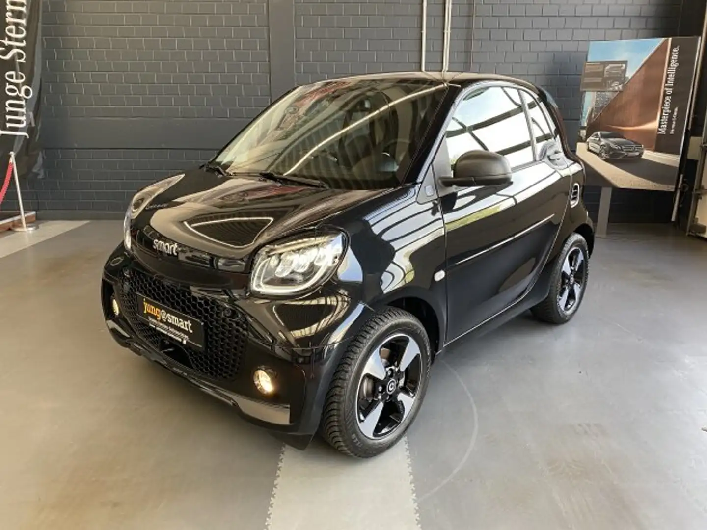 smart forTwo smart EQ fortwo Exclusive LED Kamera Panorama... crna - 2
