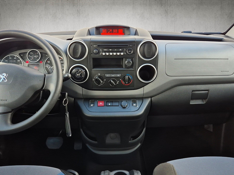 Peugeot Partner Tepee Active/1 Hand/Automatik/54Tkm — photo 14