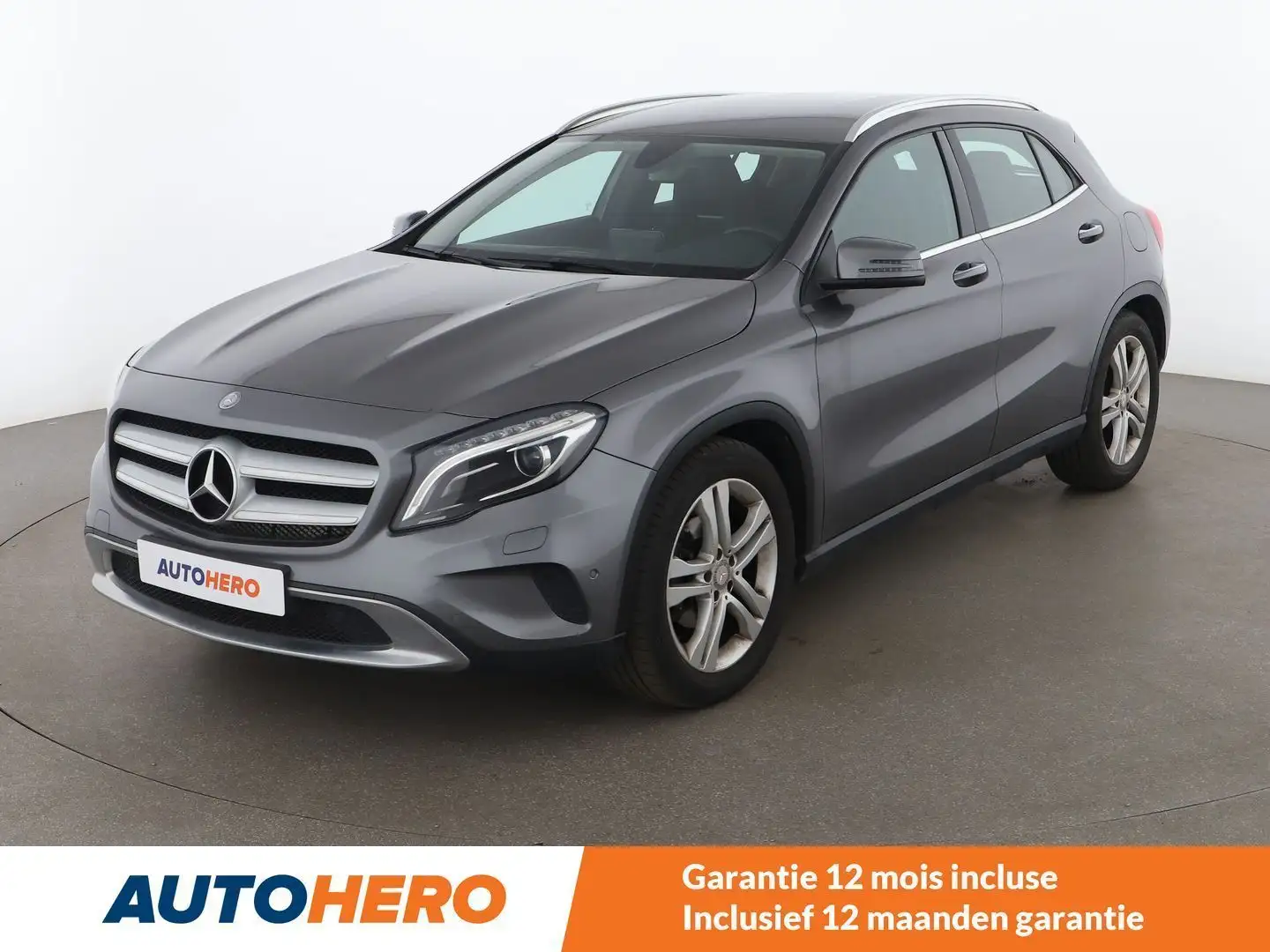 Mercedes-Benz GLA 180 GLA 180 d Urban Gris - 1