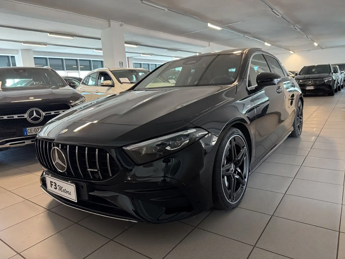 Mercedes-Benz A 35 AMG A 35 AMG 4Matic Noir - 1
