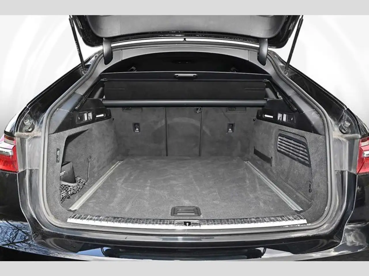 Audi A6 Avant 40 TDI quattro S-tronic Sport S line AHK 9