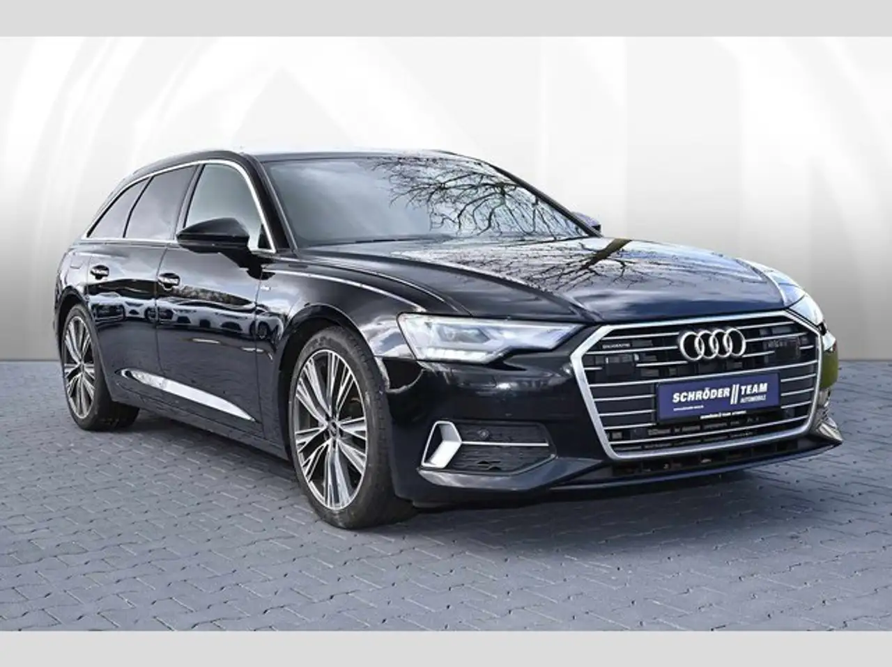 Audi A6 Avant 40 TDI quattro S-tronic Sport S line AHK 2
