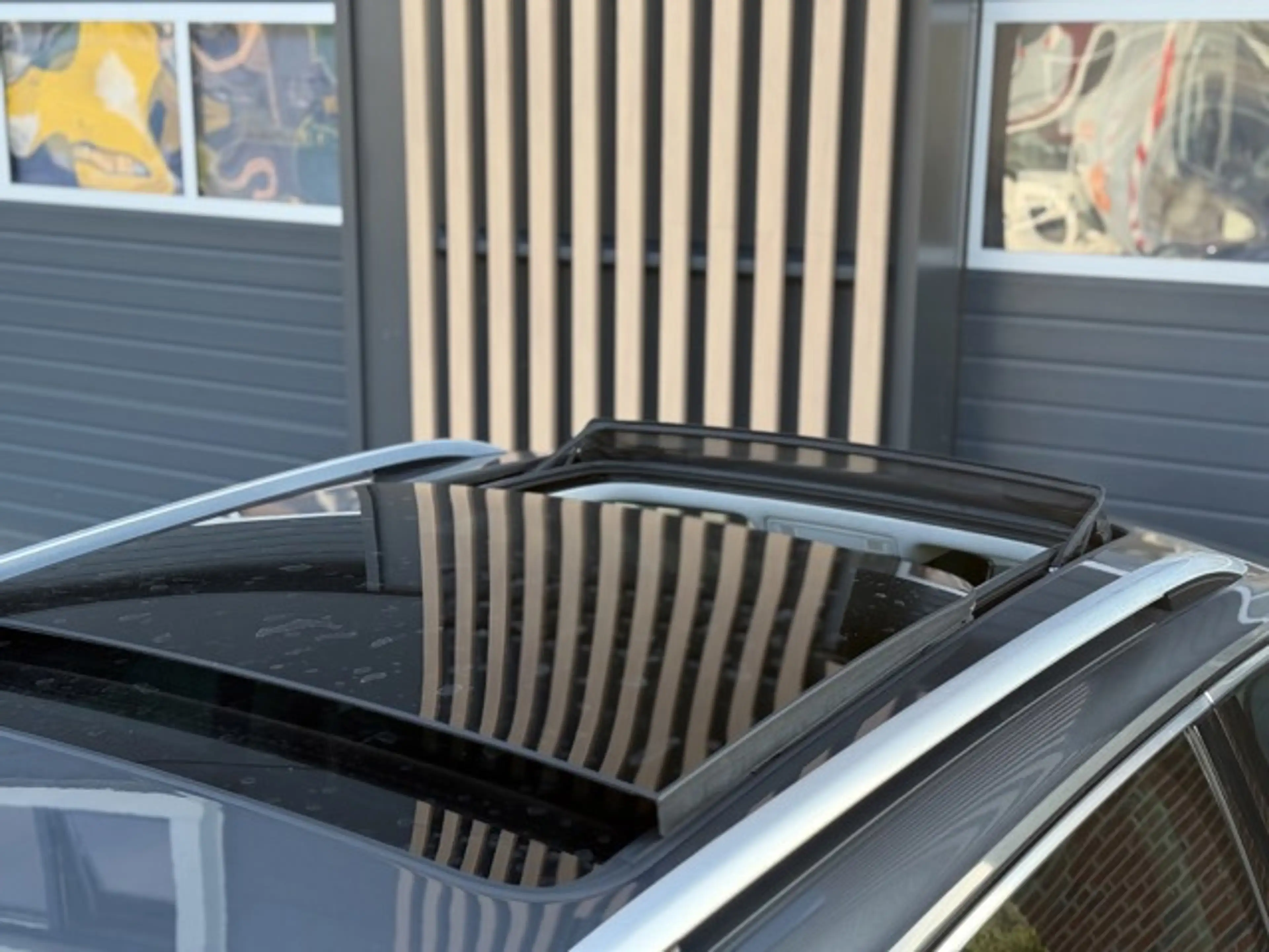 Volkswagen Tiguan R-Line 1.5 / PANO / DSG / IQ DRIVE / VOL! — photo 15
