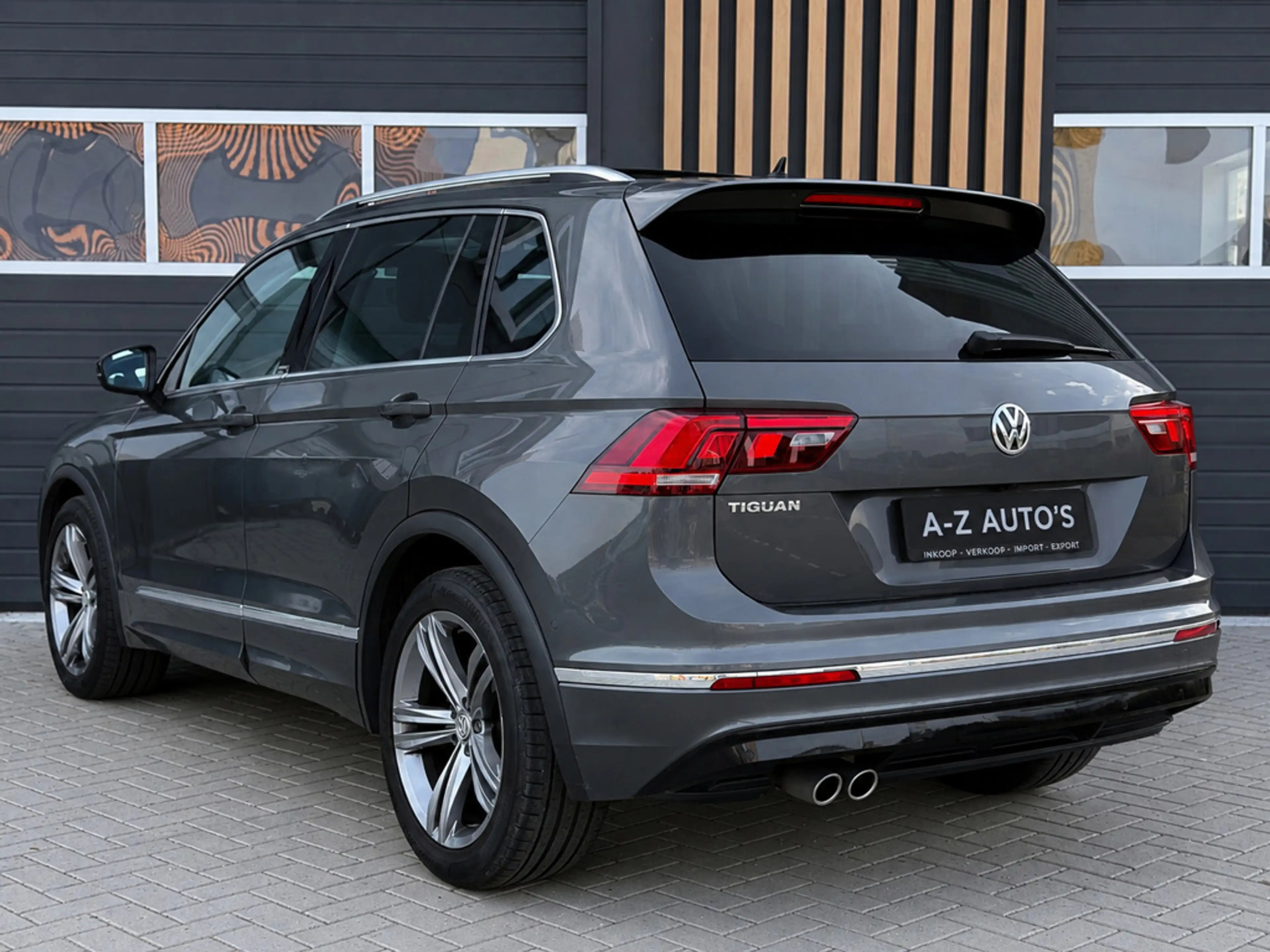 Volkswagen Tiguan R-Line 1.5 / PANO / DSG / IQ DRIVE / VOL! — photo 4