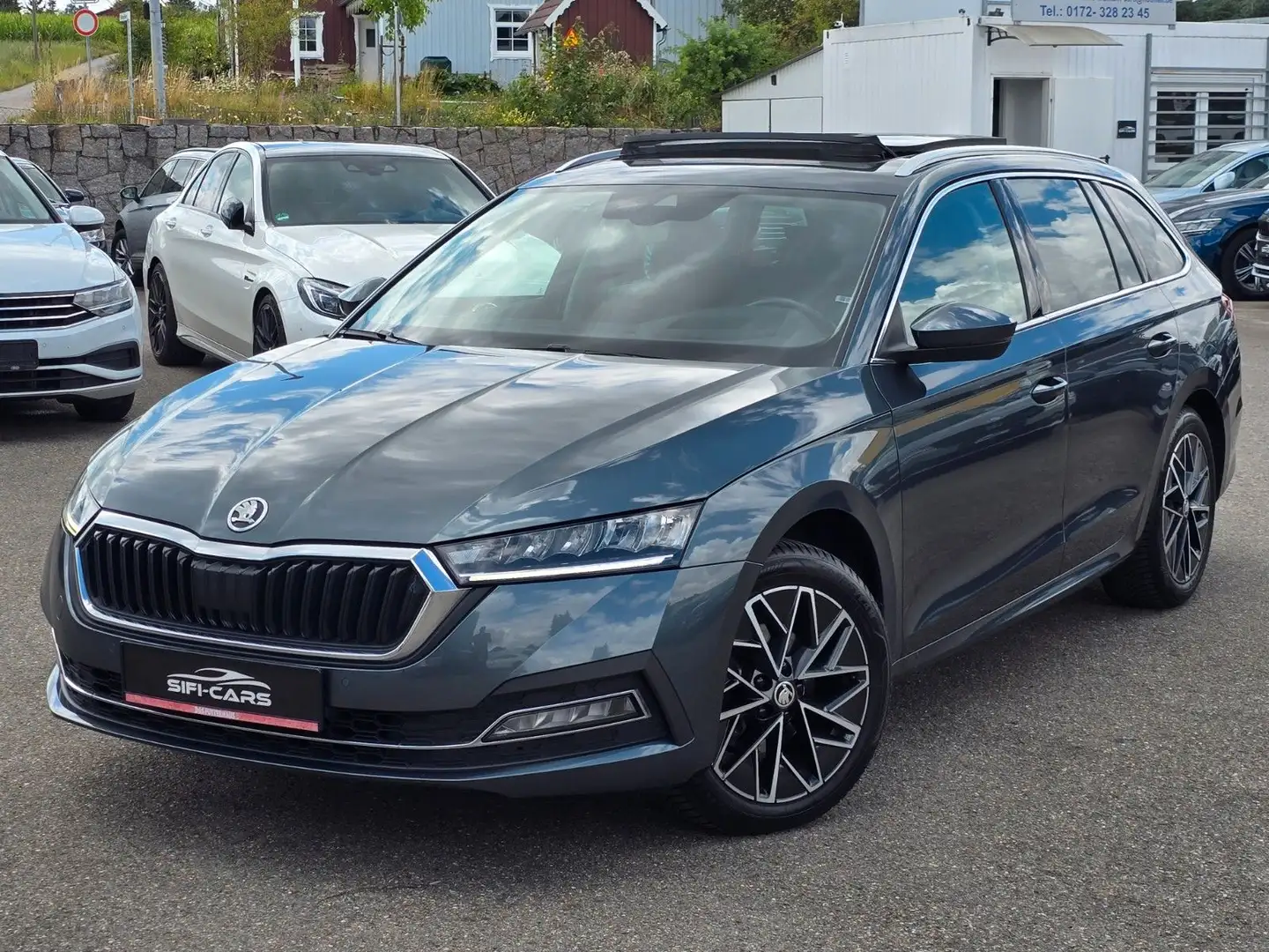 Skoda Octavia 2.0 TDI Combi*AUT*NAVI*LEDER*LED*PANO*BC Gris - 1