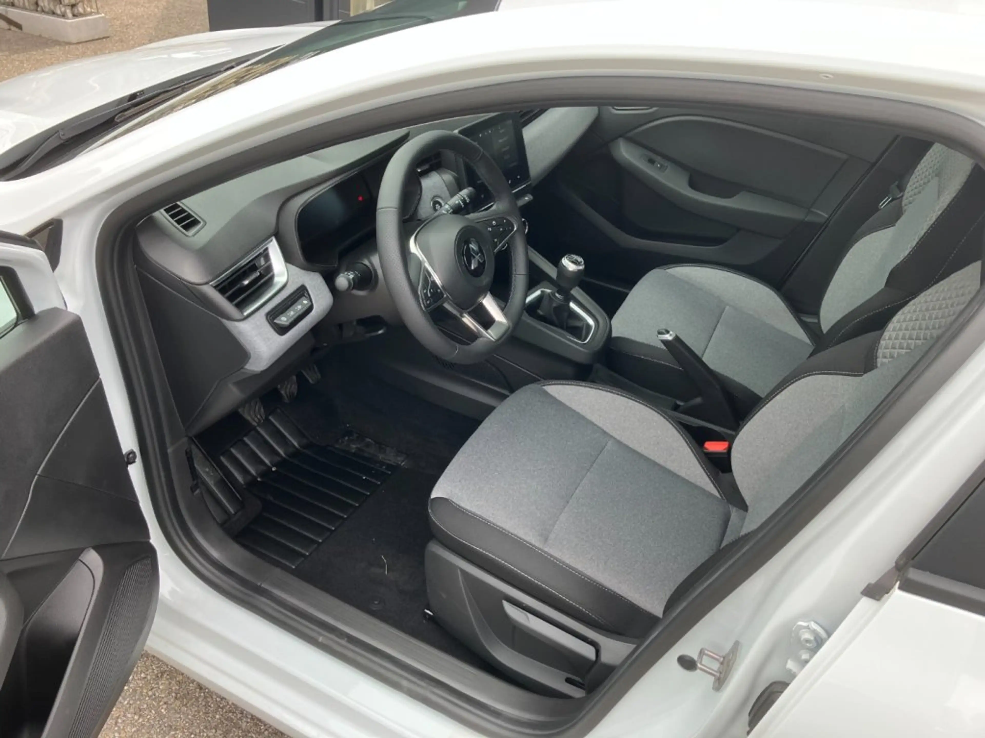 Mitsubishi Colt 1,0 MPI Invite C 25 — photo 8
