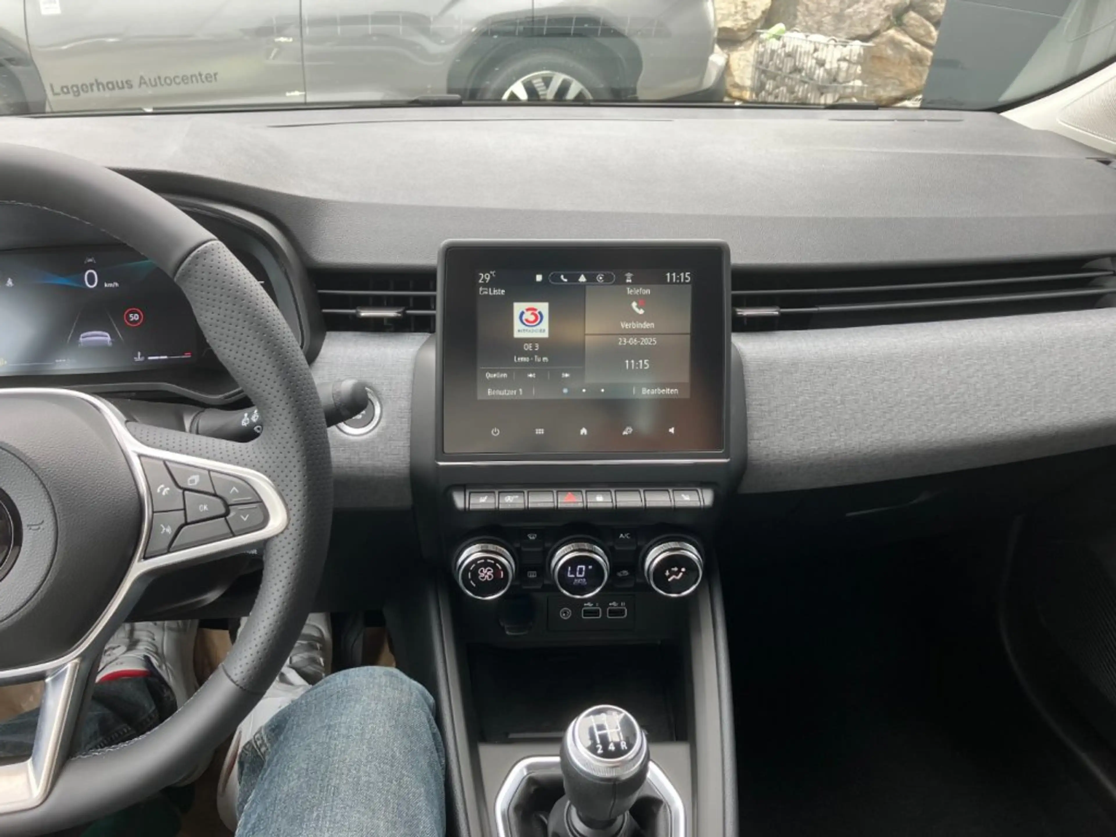 Mitsubishi Colt 1,0 MPI Invite C 25 — photo 14