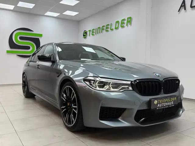 BMW M5 Competition / B&W / M SPORTABGAS / CARBON