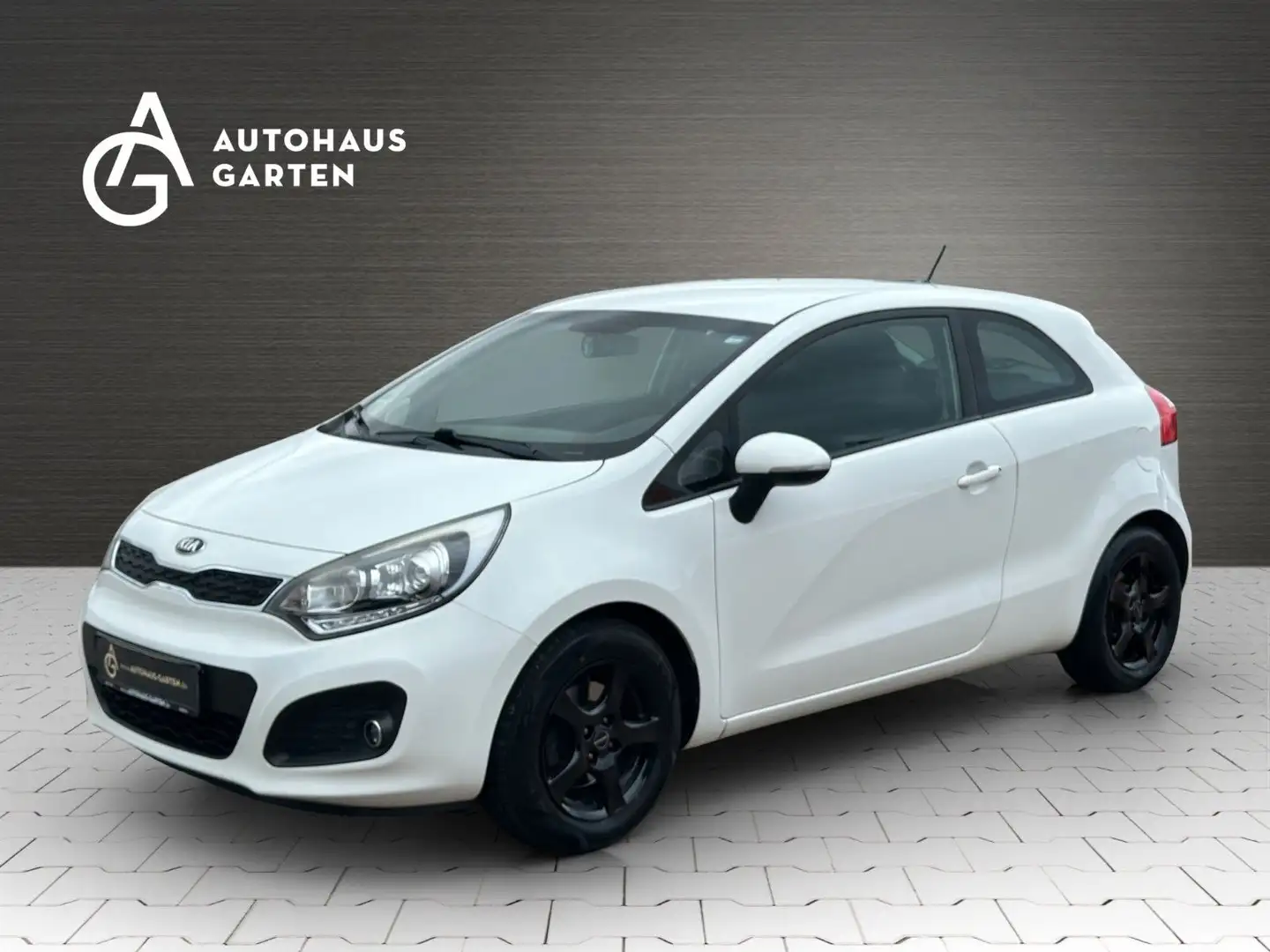 Kia Rio 1.4 Spirit Lenkradheizung PDC Klimaautomatik Weiß - 1