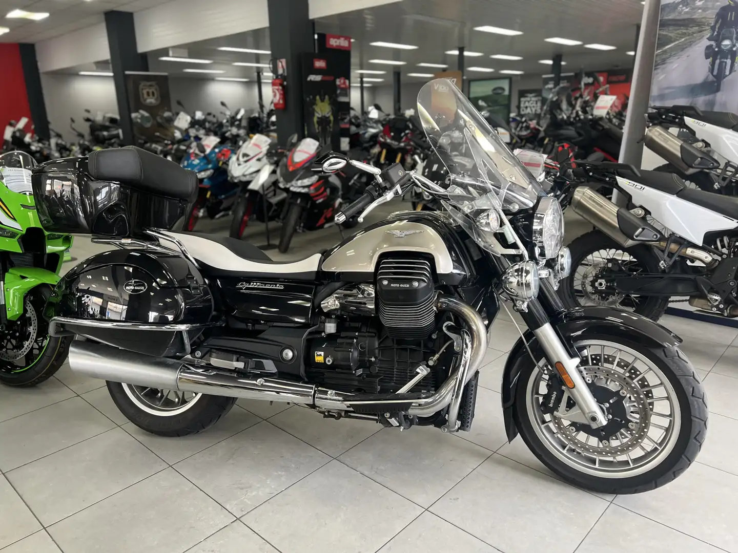 Moto Guzzi California Beżowy - 1