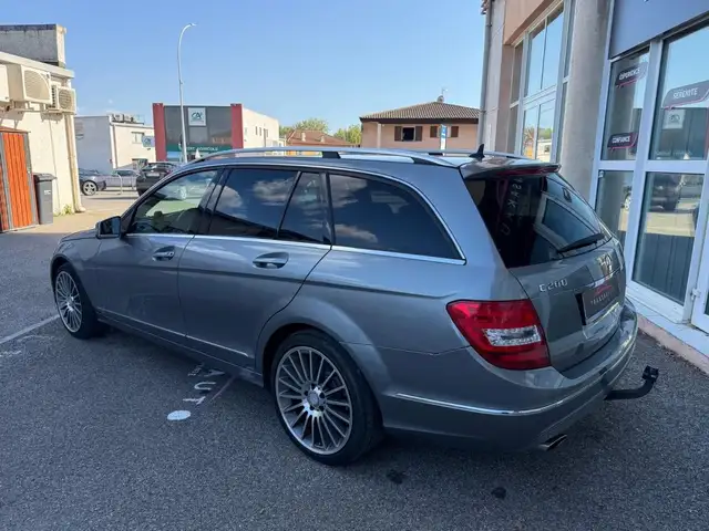 Mercedes-Benz C-Class view 7