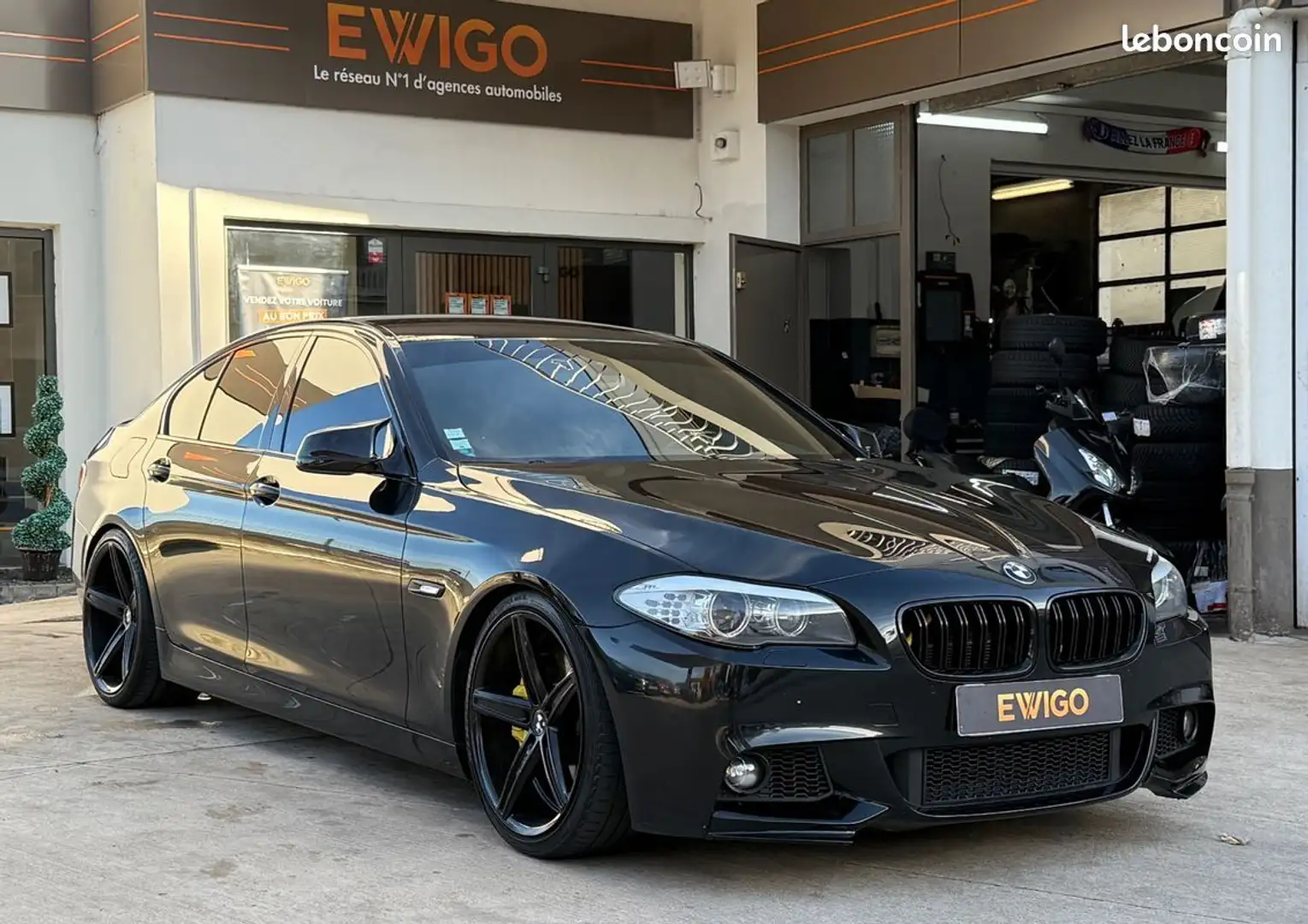 BMW 550 serie (f10) 4.4 550ia v8 408 + sieges chauffants camera Nero - 1