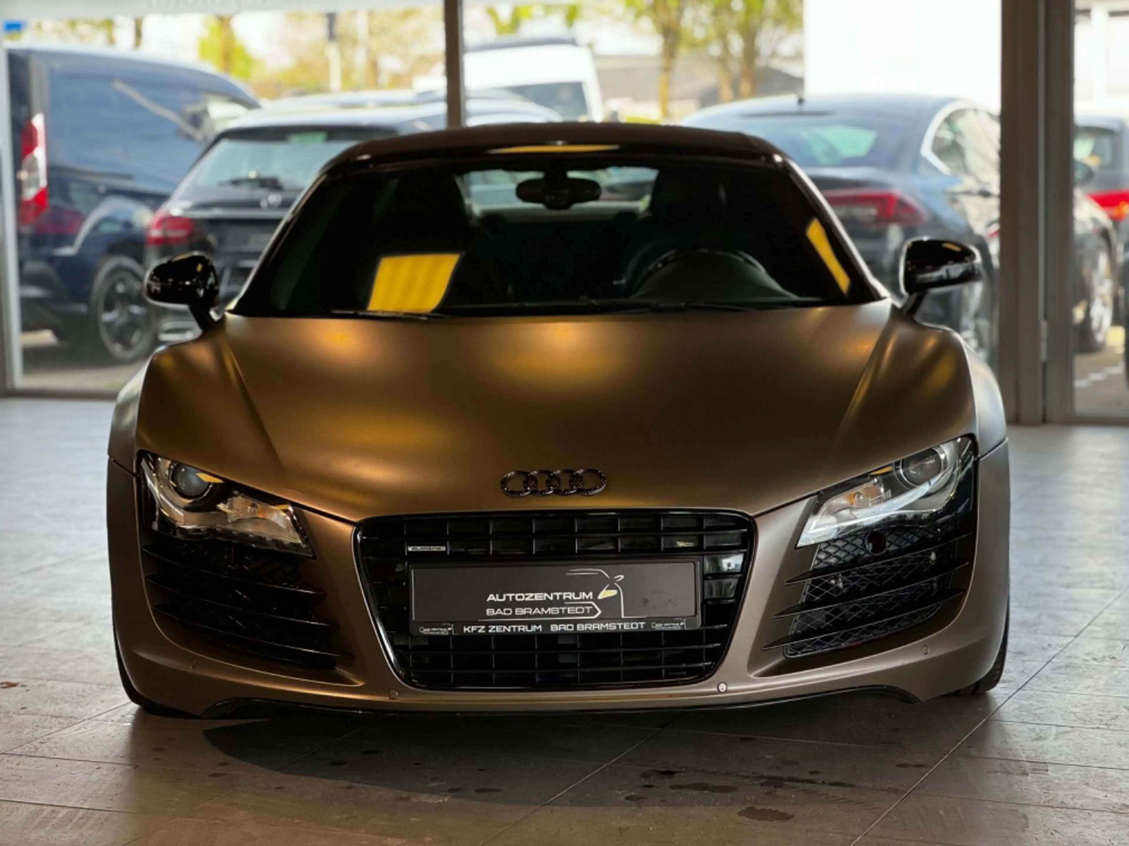 Audi R8 Spyder 4.2 FSI quattro Schalter — photo 9