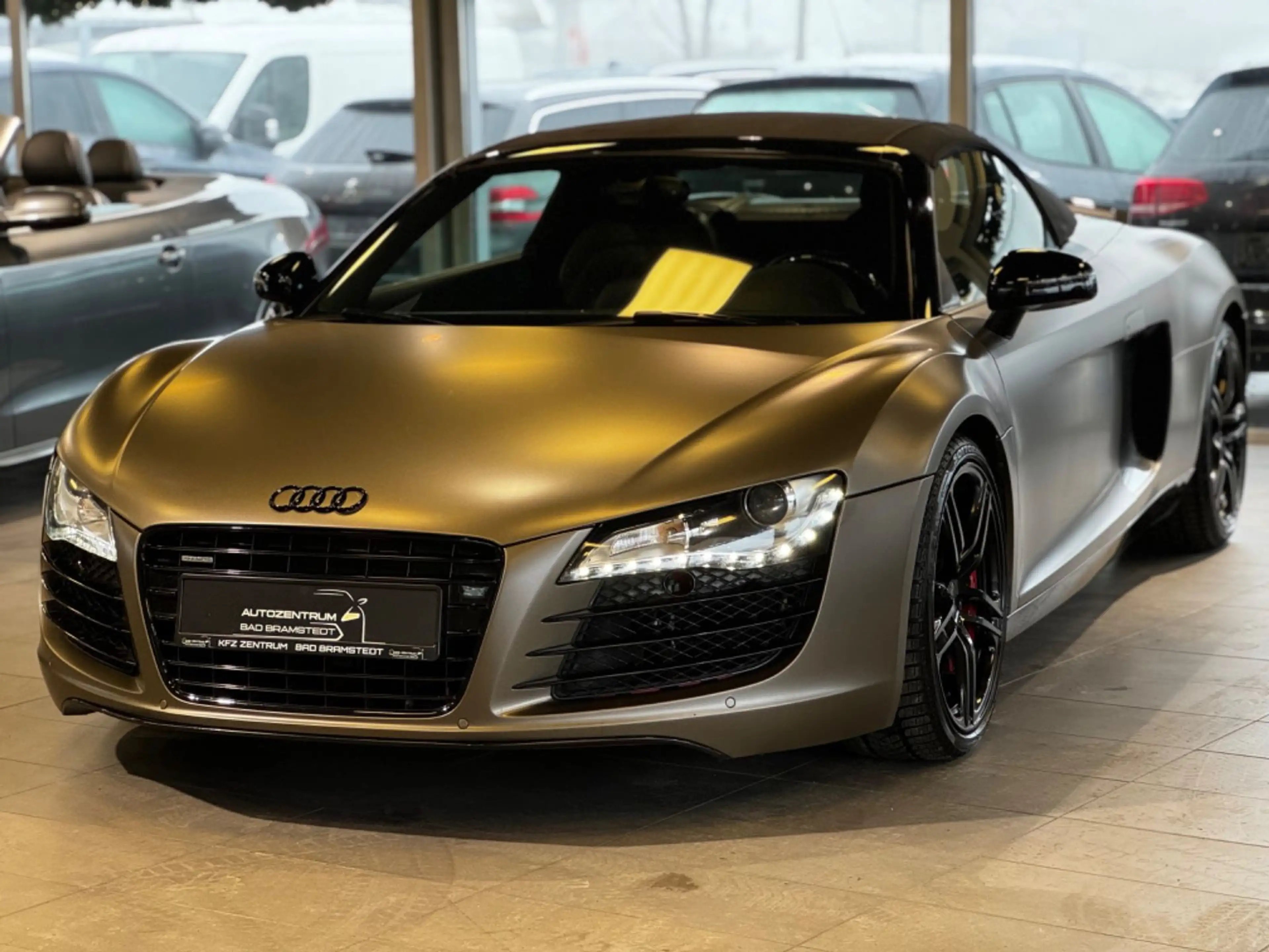 Audi R8 Spyder 4.2 FSI quattro Schalter — photo 5