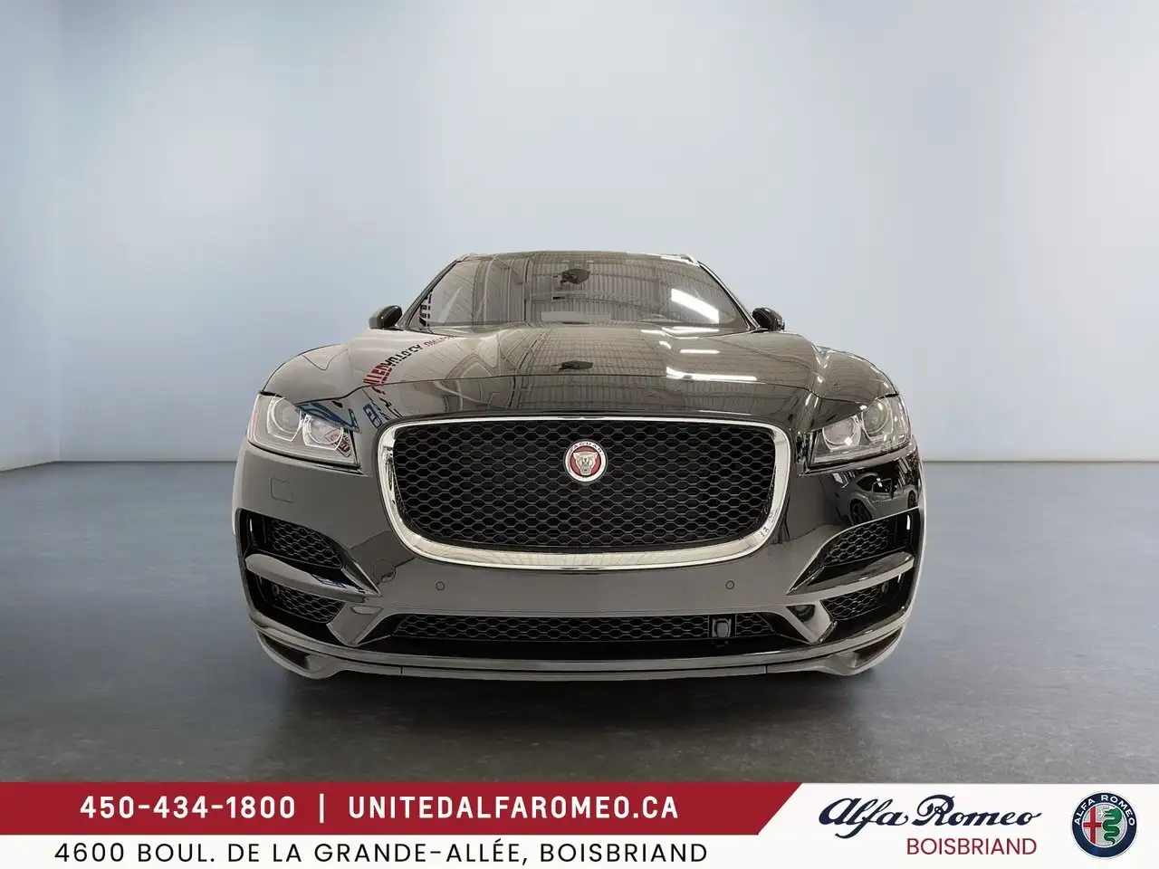 Jaguar F-Pace снимка Jaguar F-Pace