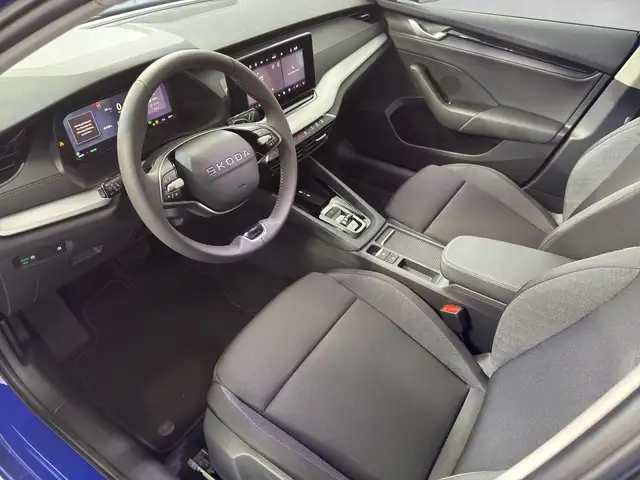 Skoda Octavia view 6