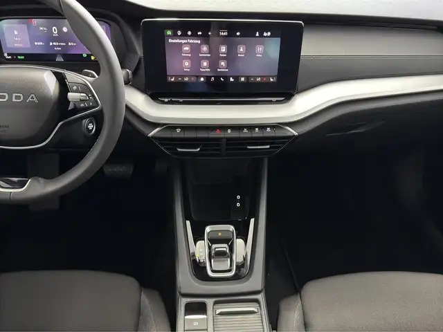Skoda Octavia view 10