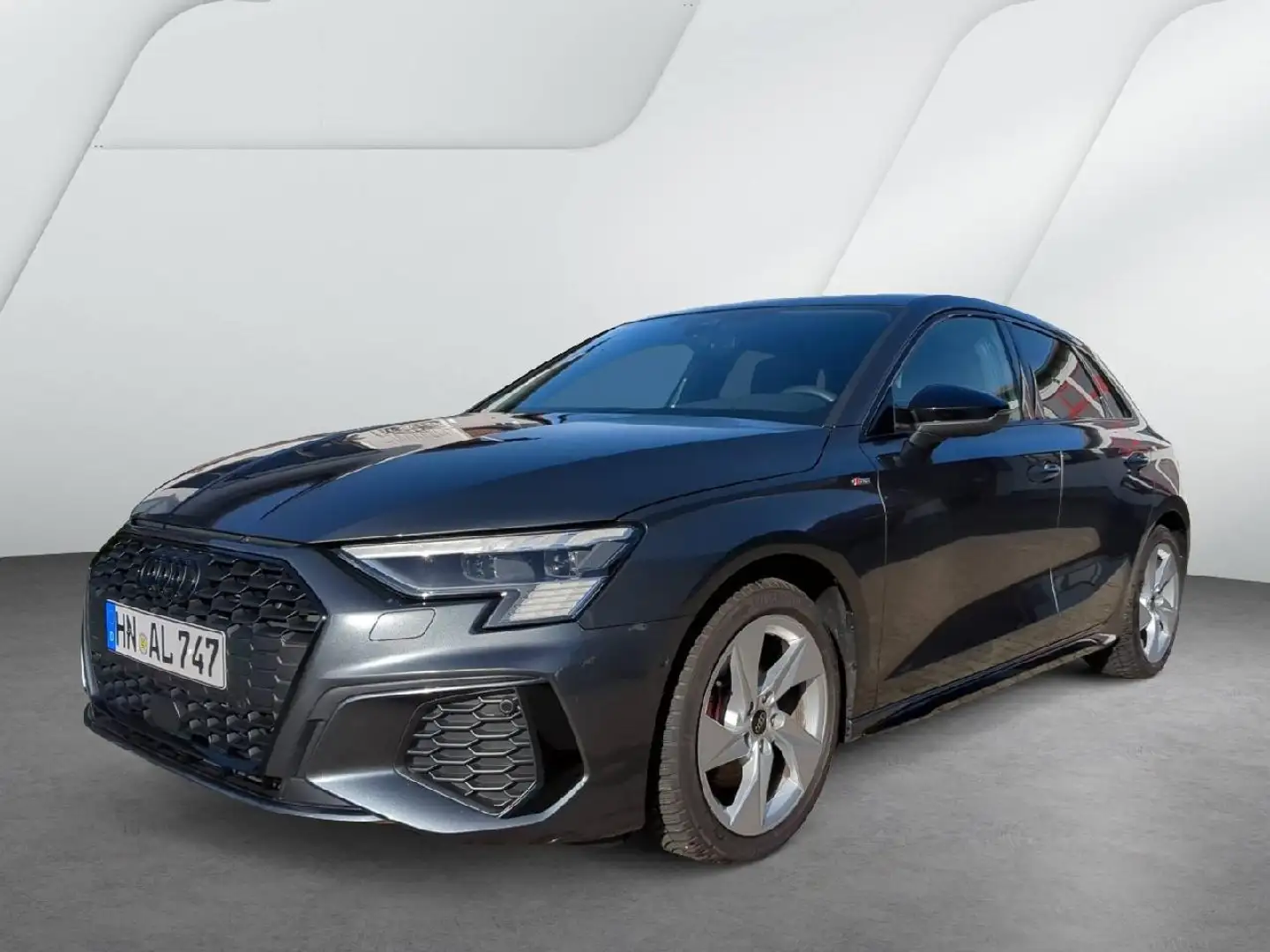 Audi A3 35 TFSI S line Grau - 2