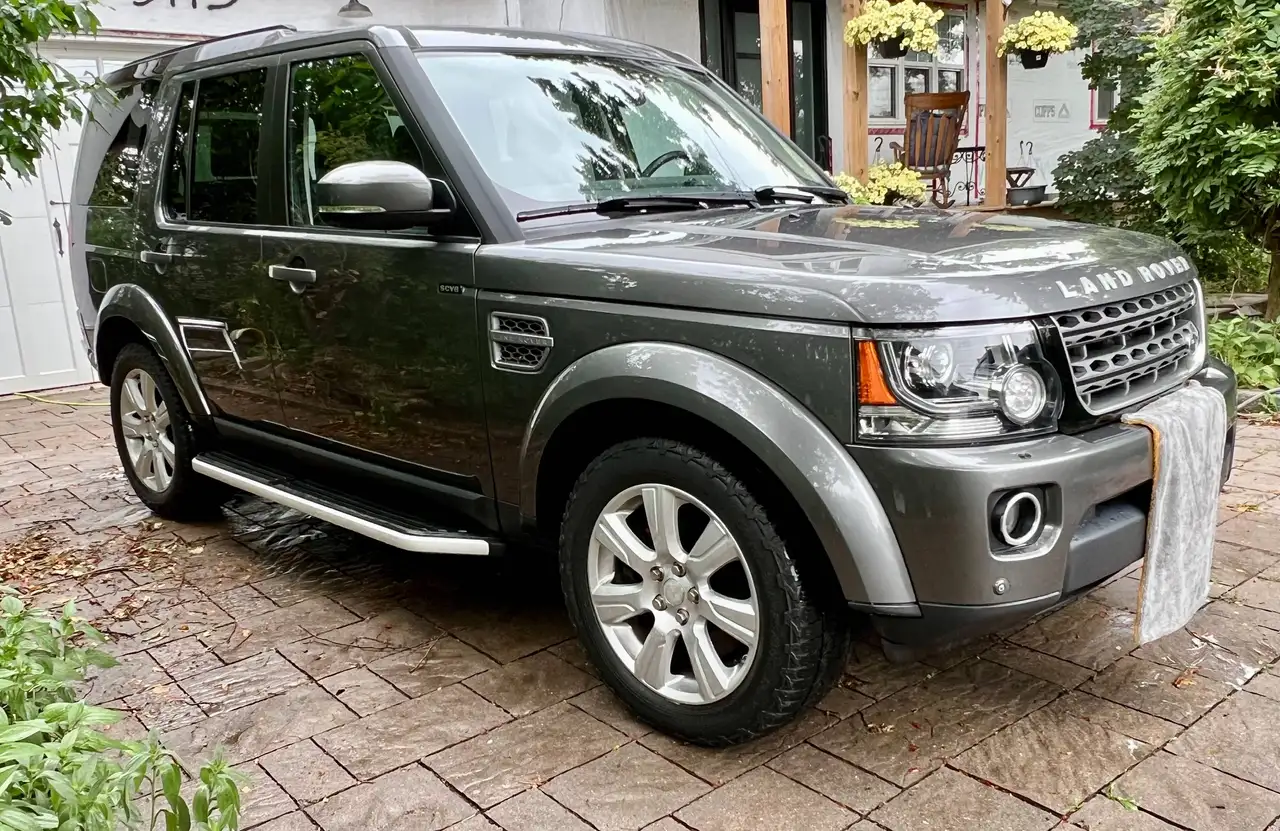Land Rover LR4 снимка Land Rover LR4