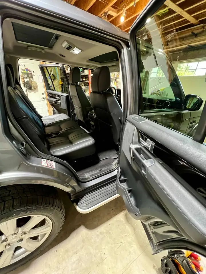 Land Rover LR4 снимка Land Rover LR4