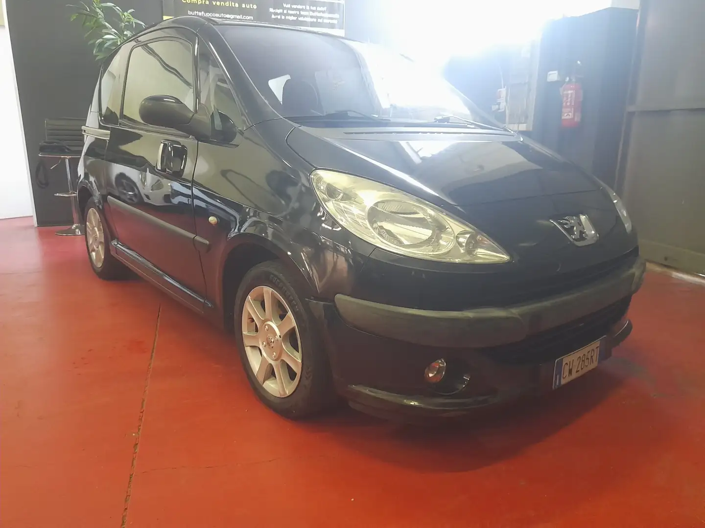 Peugeot 1007 1.4 Trendy Nero - 1