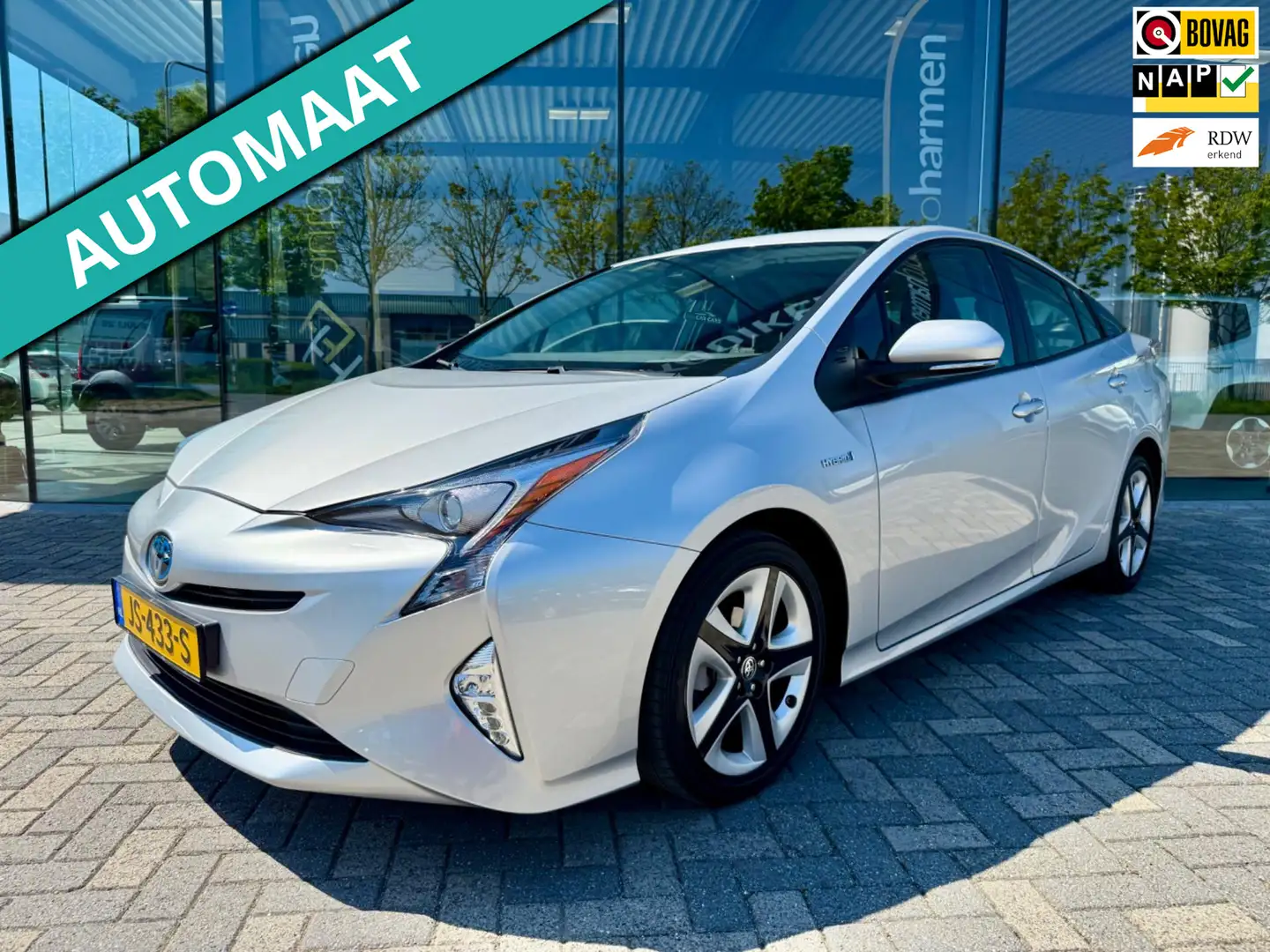 Toyota Prius 1.8 Business Plus NAP, KeyLess, Camera, LED, HUD Gris - 1