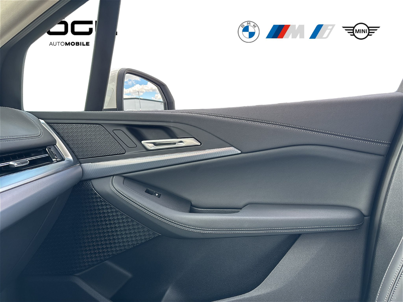 BMW 218 i Active Tourer Luxury Line Panoramadach — photo 11