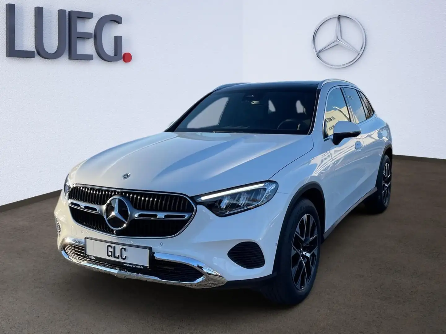 Mercedes-Benz GLC 220 d 4MATIC AVANTGARDE-EDTION+360°+PANODACH Weiß - 1