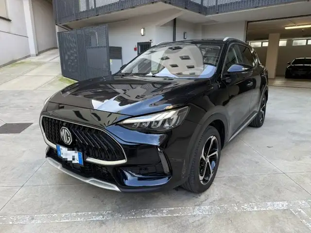 MG HS 1.5T AT Luxury