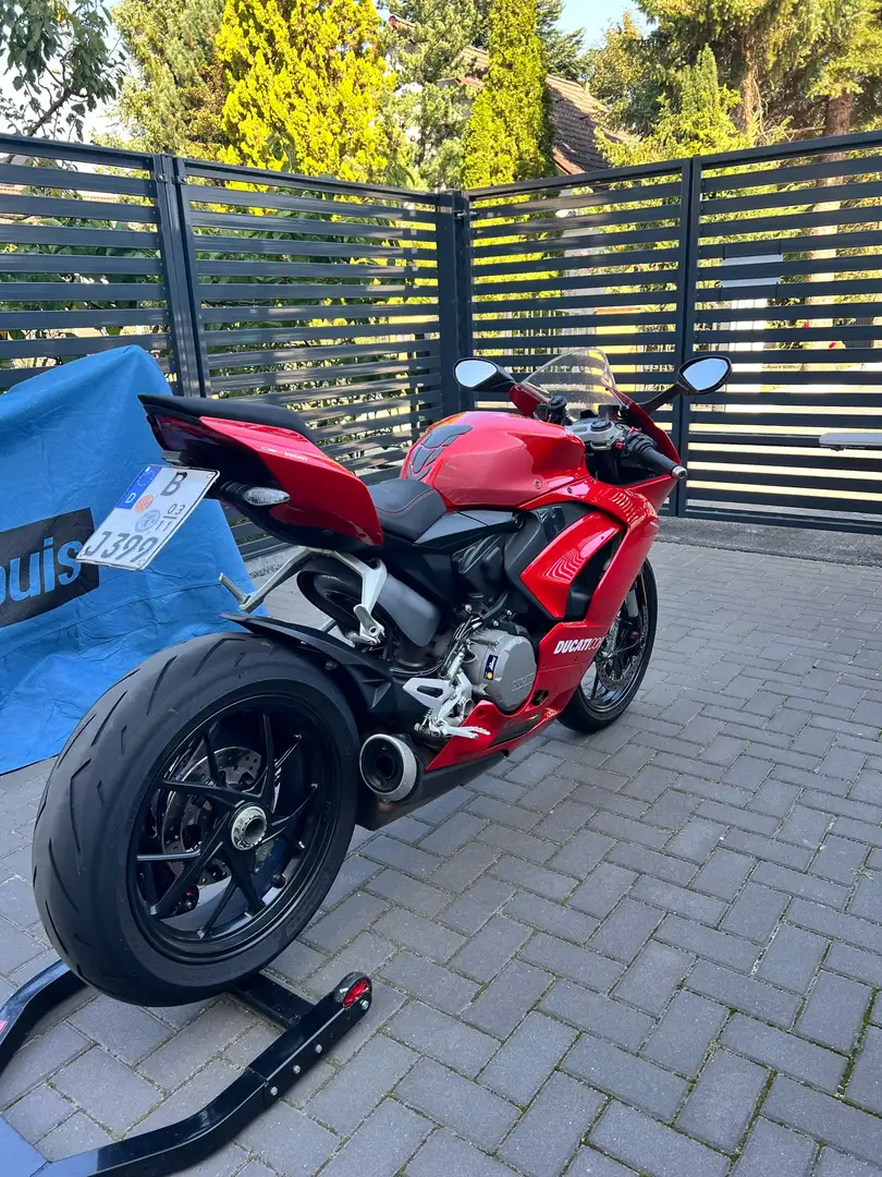 Ducati Panigale V2 Roşu - 2