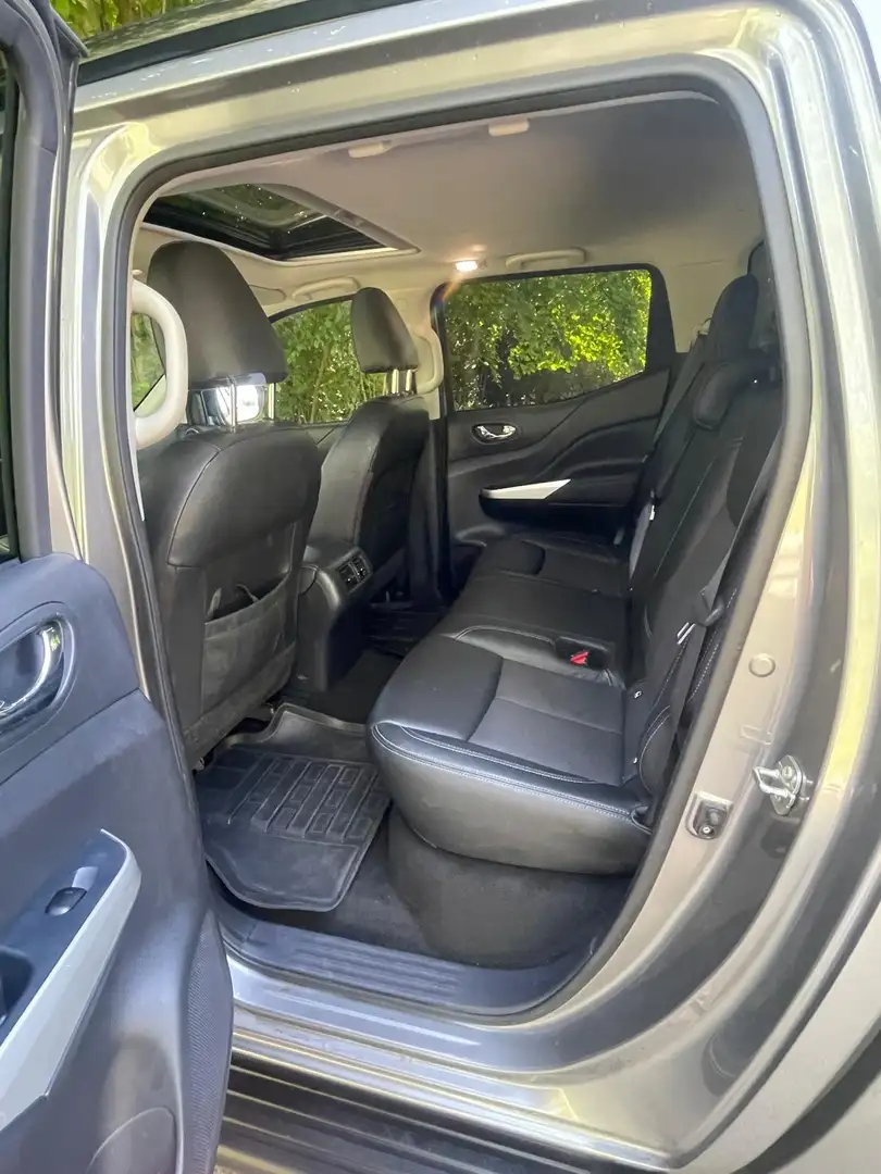 Nissan NP300 navara full option tva déductible - 1