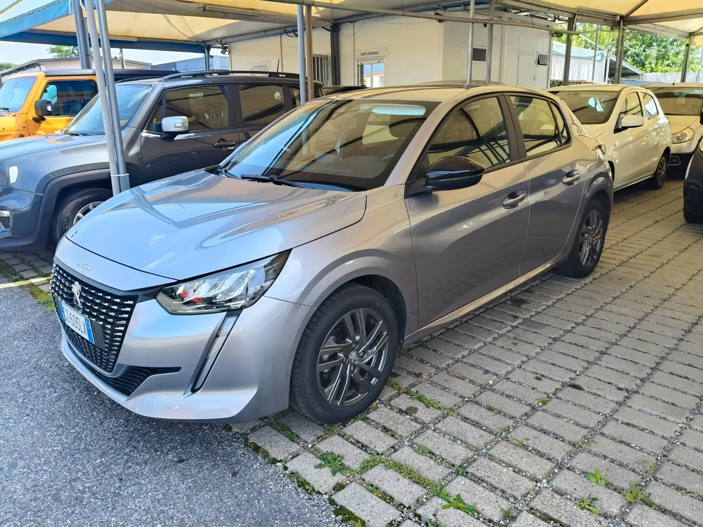 Peugeot 208 PureTech 75 Stop&Start 5 porte Allure Pack Gris - 1