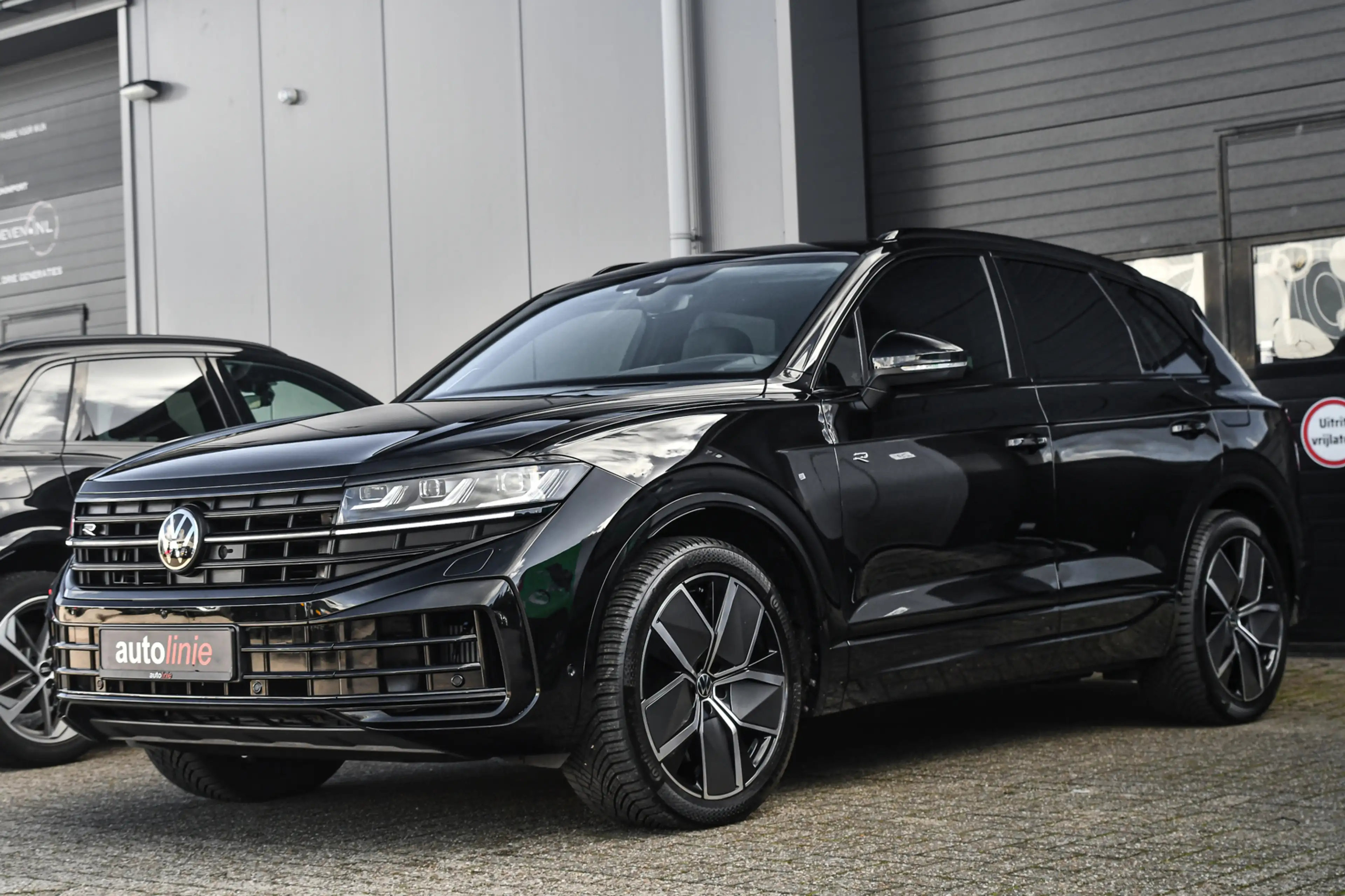 Volkswagen Touareg 3.0 TSi eHybrid 4MOTION R-Line, Nachtzicht, Massag — photo 43