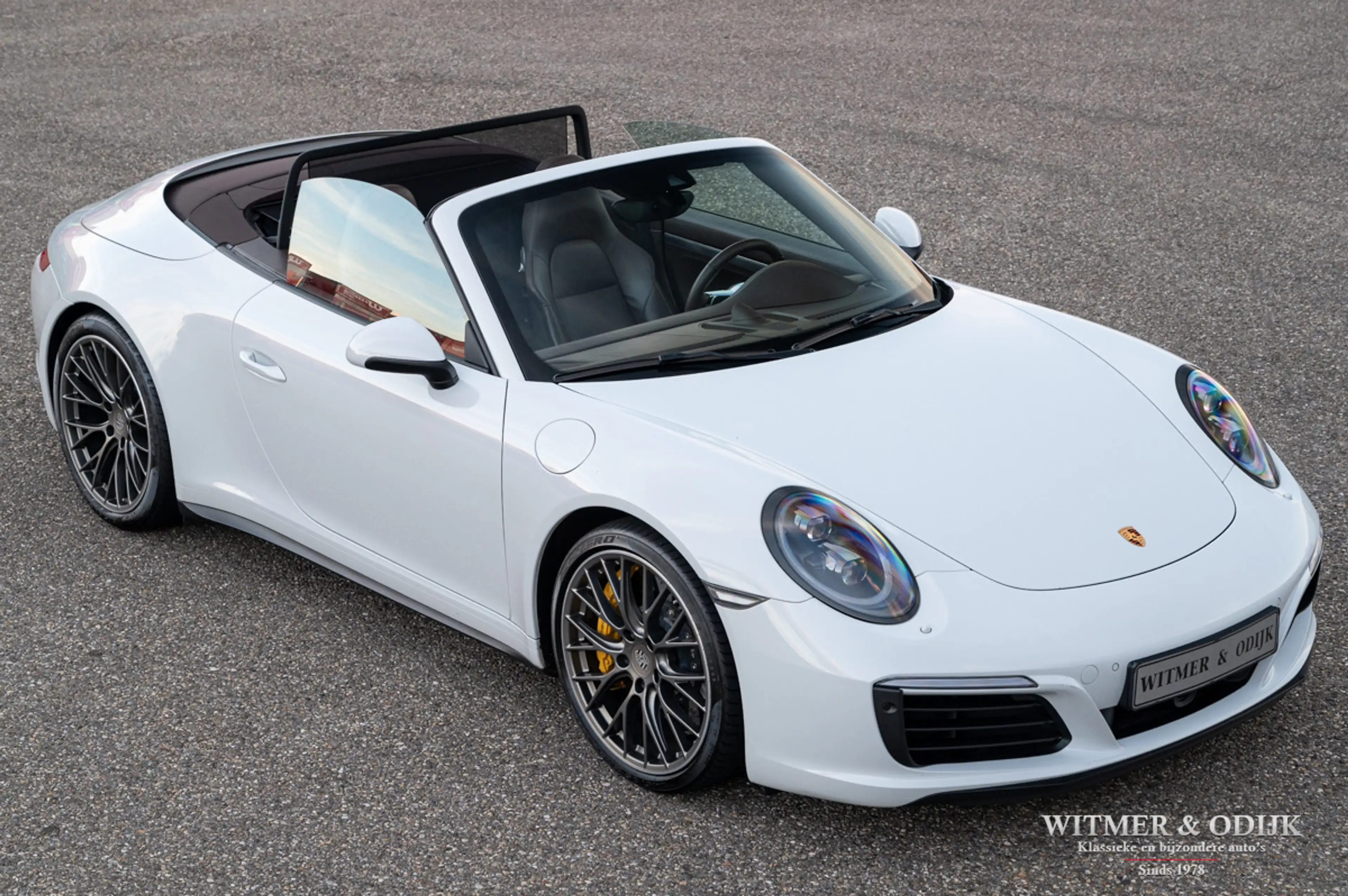 Porsche 991 Cabrio 3.0 Carrera 4S Carrera Powerkit (GTS Specs) — photo 2