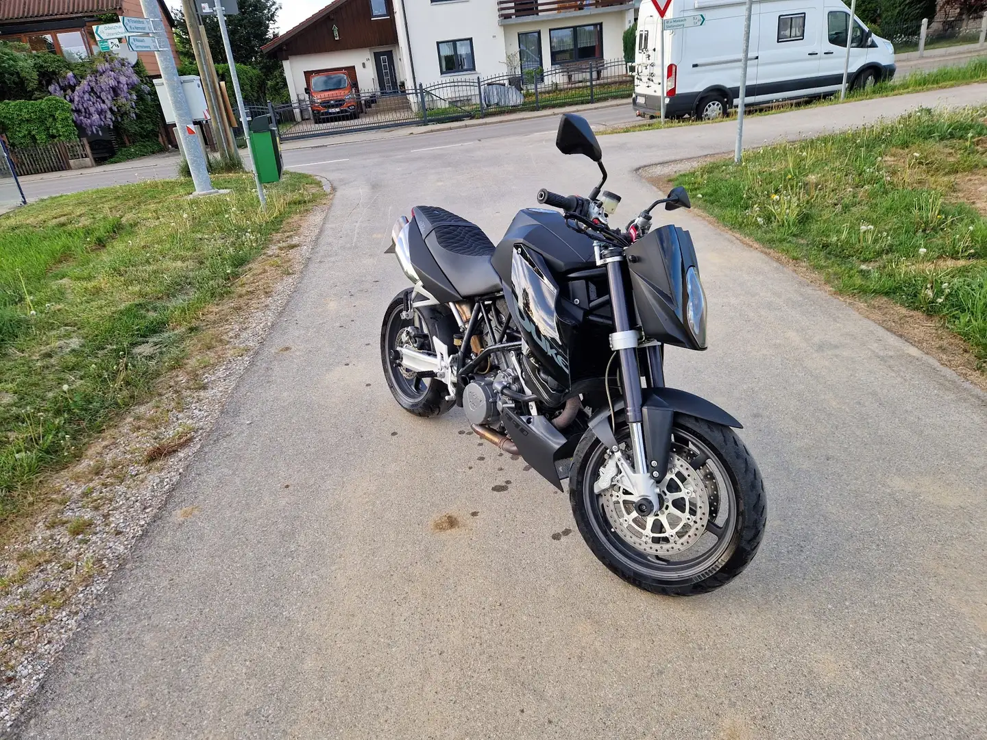 KTM 990 Super Duke Zwart - 2