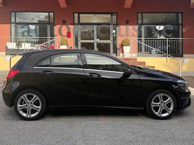 Mercedes-Benz A view 5
