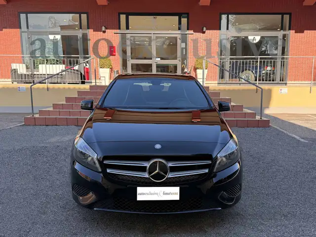 Mercedes-Benz A view 3