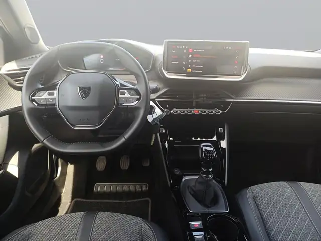 Peugeot 2008 view 9