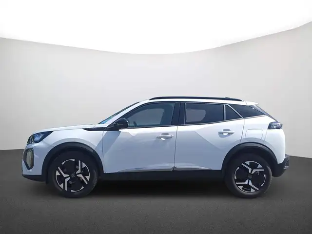 Peugeot 2008 view 4