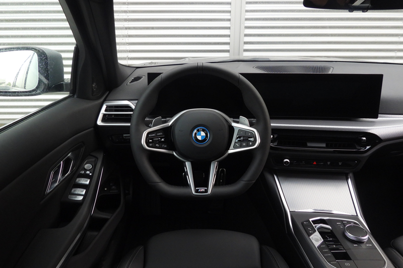 BMW 330 3 Serie 330e M Sport Automaat / Schuif-kanteldak / — photo 2