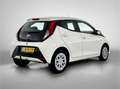 Toyota Aygo 1.0 VVT-i x-play | NL auto | Dealeronderhouden | Wit - thumbnail 2