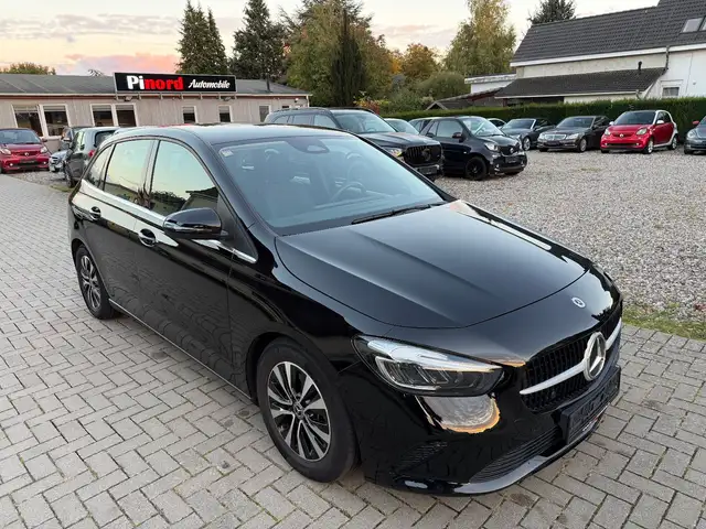 Mercedes-Benz B 180 Progressive LED-NAVI-SPUR-KAM-DAB-1.HAND